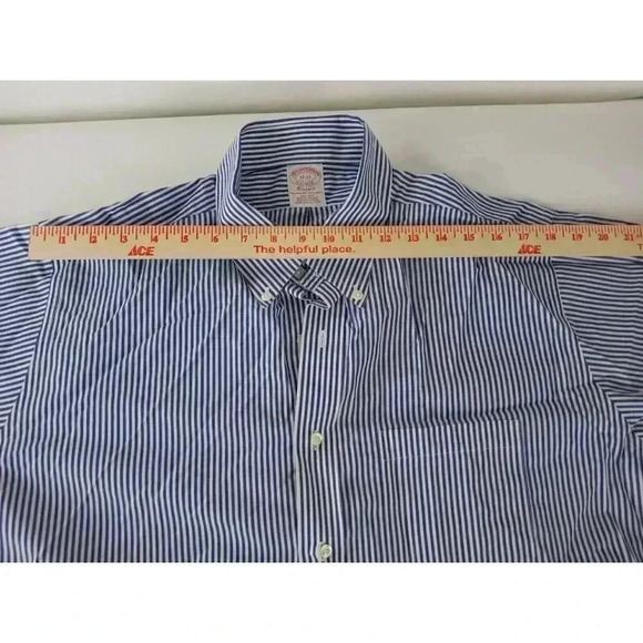 Brooks Brothers Oxford Men Shirt sz 17/33 Made in USA - Picture 5 of 12